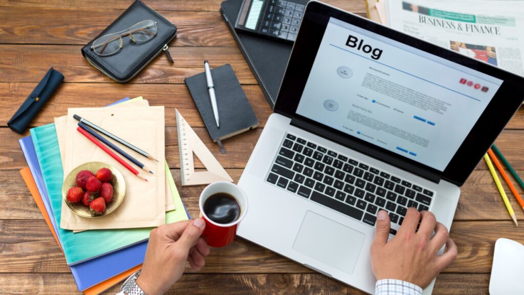 college business ideas: Blogging
