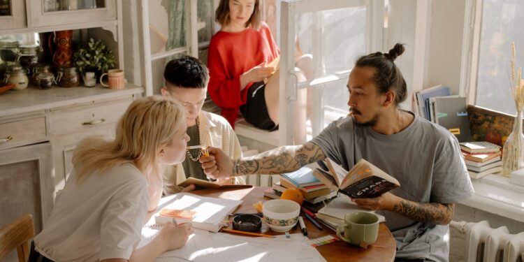 A College Student’s Guide to Apartment Living