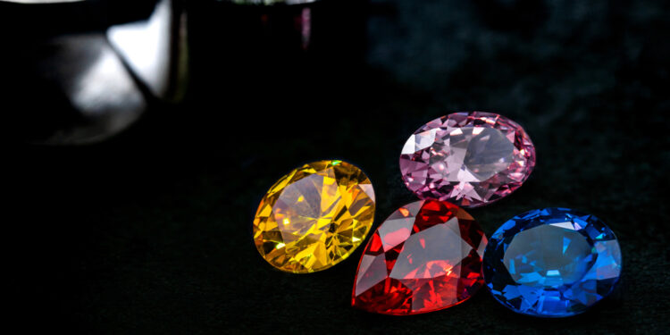What Leads to the Rise of GemPundit in the Indian Gemstone Market?