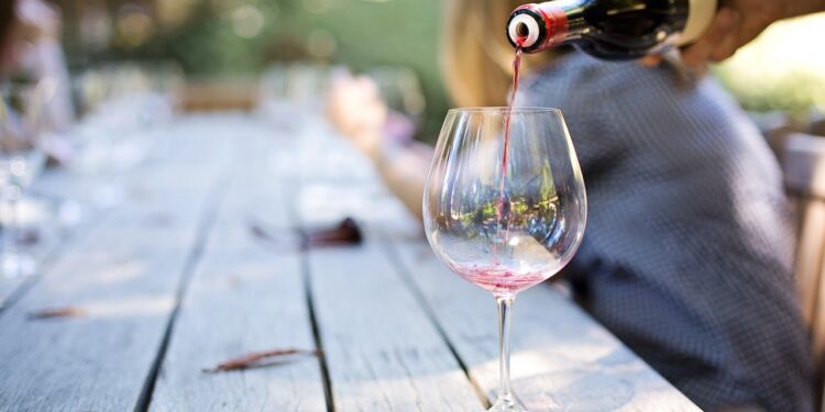 5 Best Places to Visit in Portland as Wine Lover