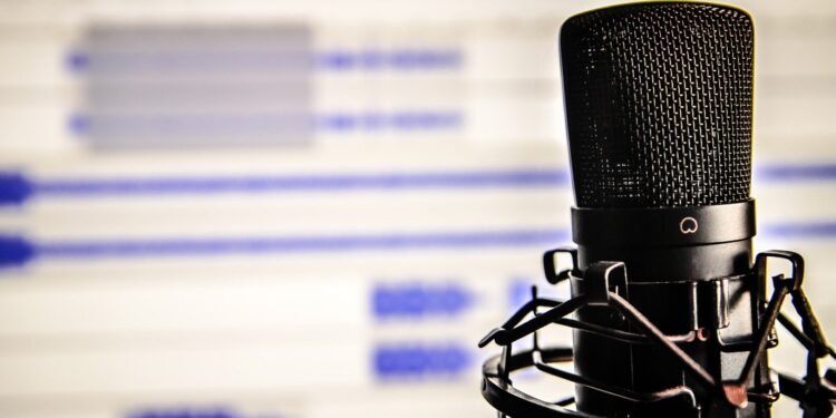 7 Ways Your Podcast Can Benefit From Hiring a Podcast Agent