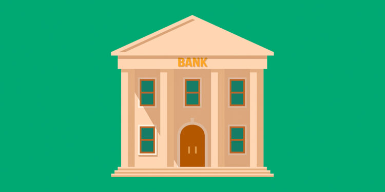 4 Key Differences in Banking Types