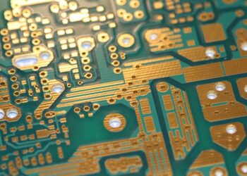 5 Industries That Rely On Printed Circuit Boards (PCBs)